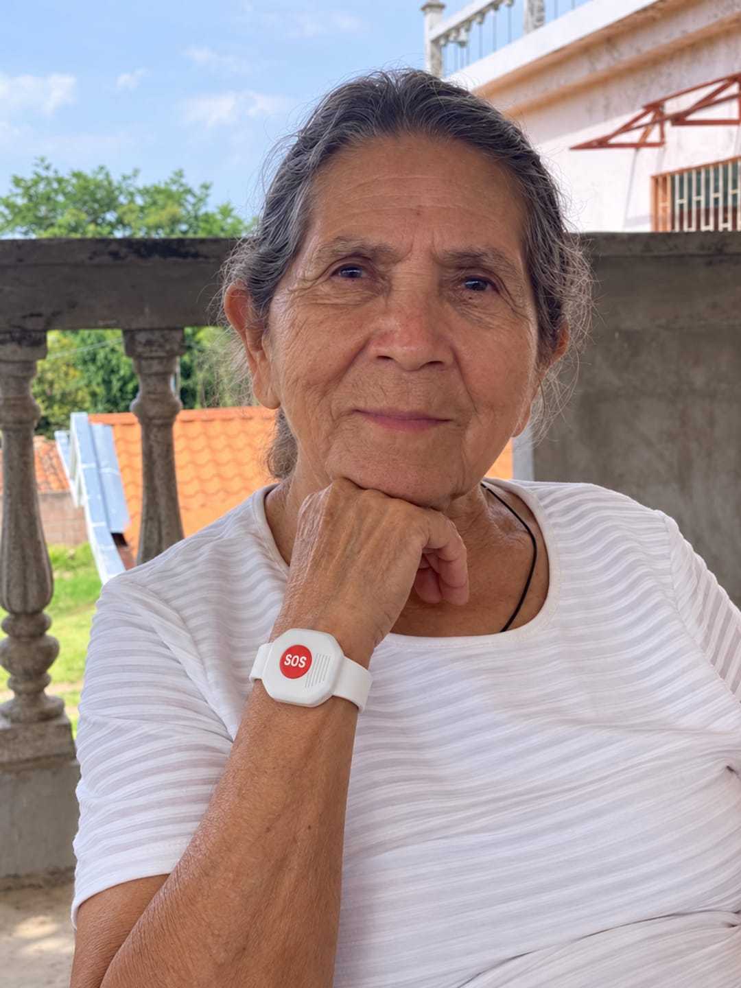Customer photo review of Pulsera de Socorro para Mayores