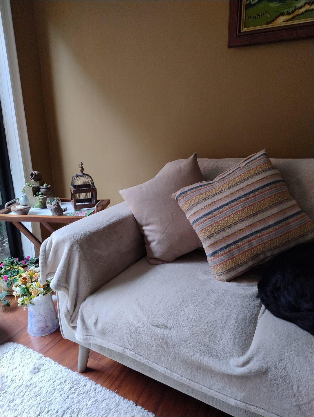 Customer photo review of Funda Cojín Vedra 45x45 Mostaza