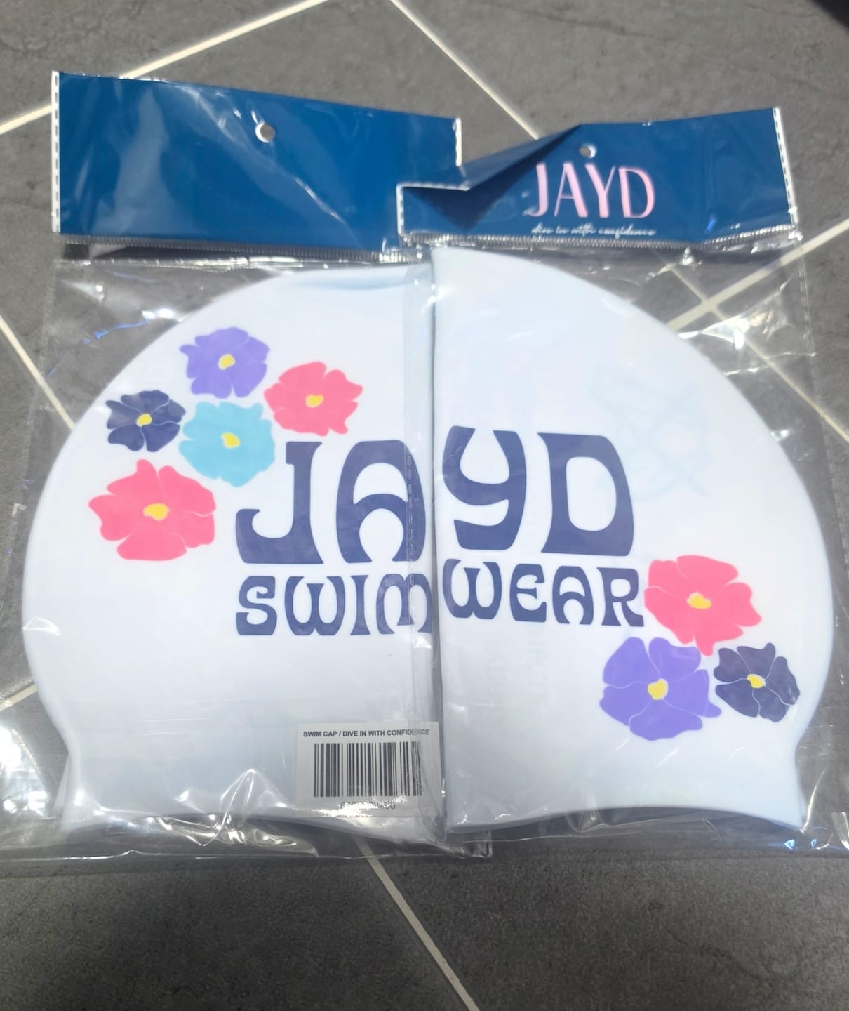 Customer photo review of JAYD Swim Cap - Dive In with Confidence