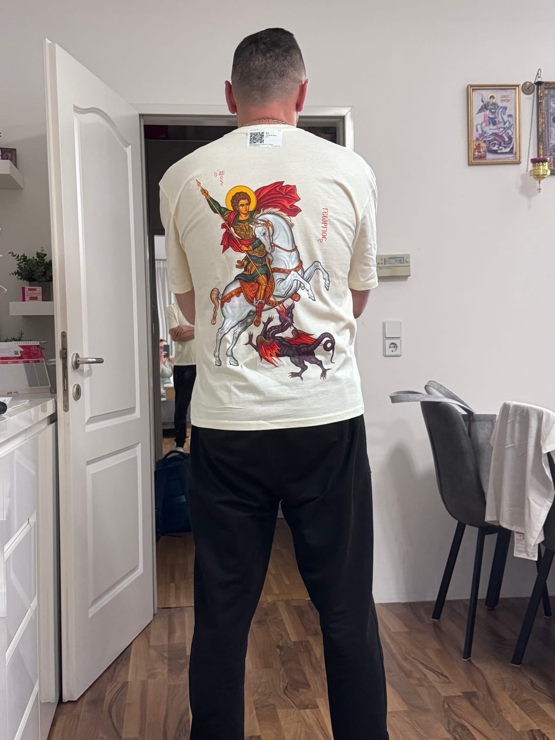 Customer photo review of ST. GEORGE | Premium T-Shirt