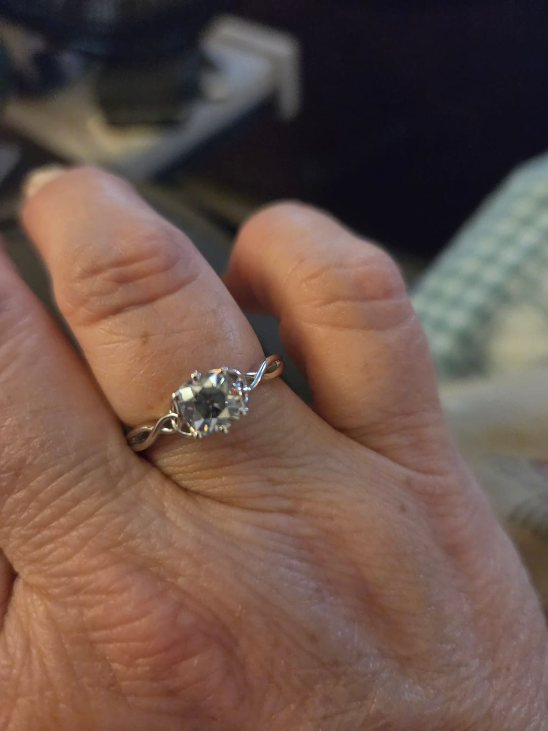 Customer photo review of Engagement Ring Settings: Sterling Silver/K Gold/ Platinum Pricing