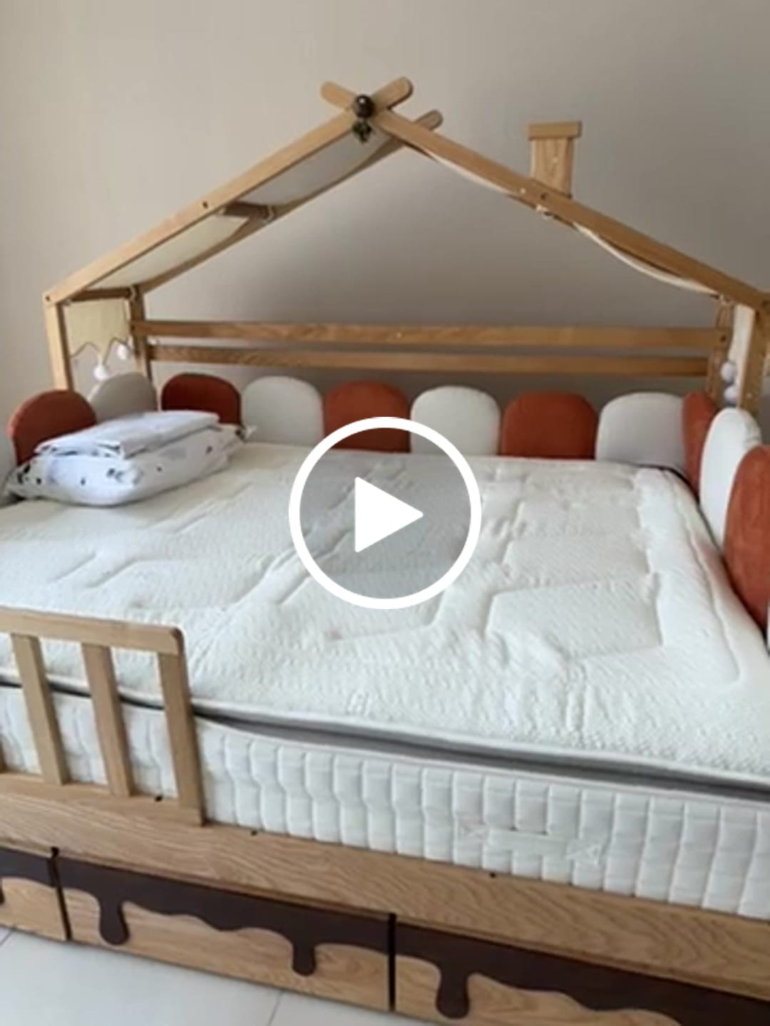 Customer video review of Neapolitan Kid Bed With Drawers E2221F
