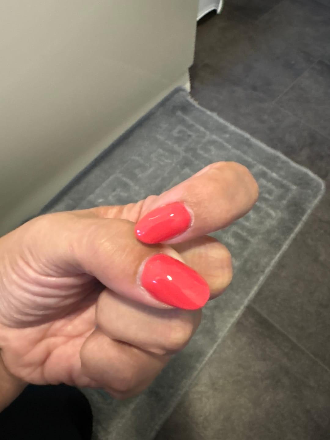 Customer photo review of Semilac 006 Classic Coral UV Gel Polish