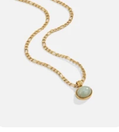 Customer photo review of Liza Jade Pendant Necklace