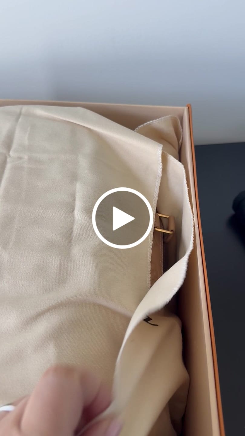 Customer video review of Speedy Soft 30 Arizona Beige Monogram Empreinte Cowhide Leather