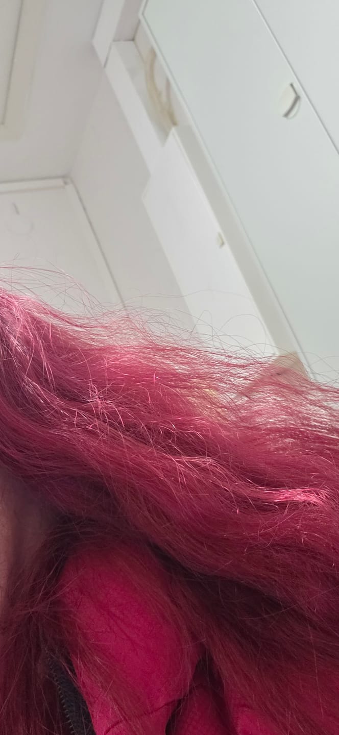 Customer photo review of Mattie Special Pink - Vegan Semi-Permanent Direct Dye Hair Color Cream 210 ml