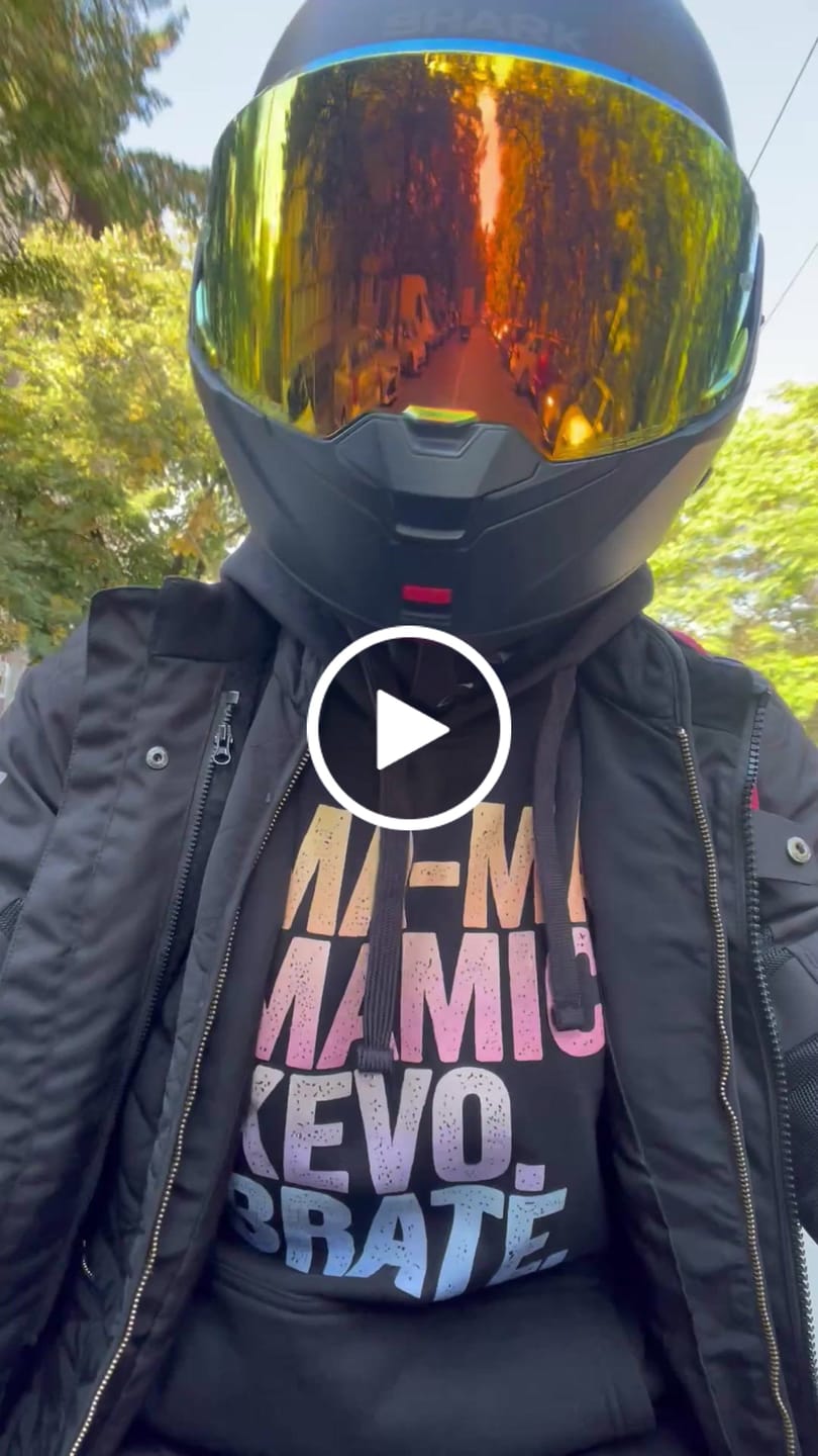 Customer video review of Kevo brate duks