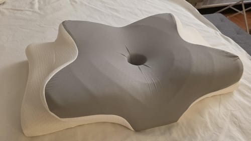Customer photo review of Nubose – Almohada Cervical