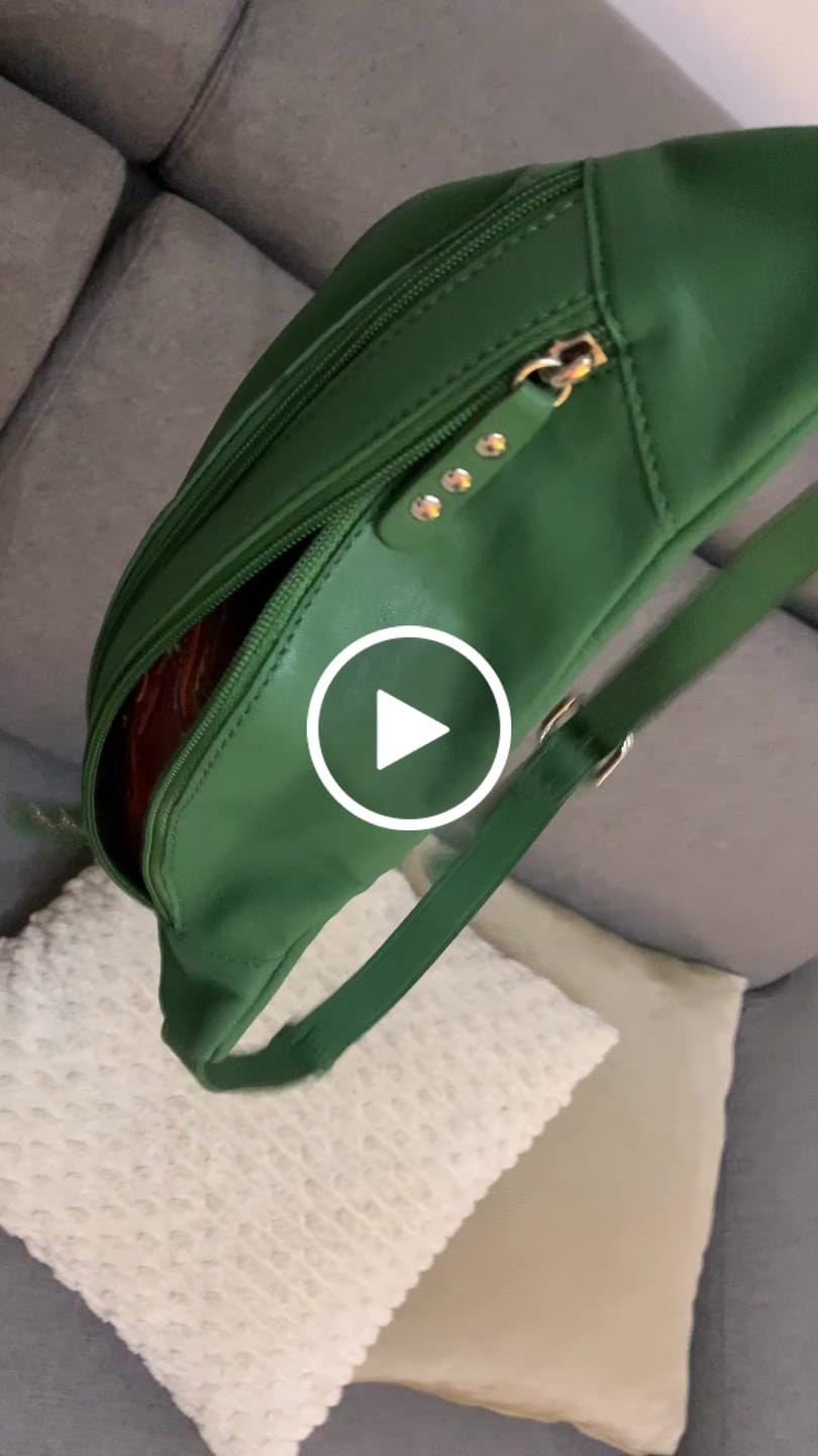 Customer video review of Riñonera Retrochic "Classic Verde Oliva" · Piel · Pieza Exclusiva Núm. 19507