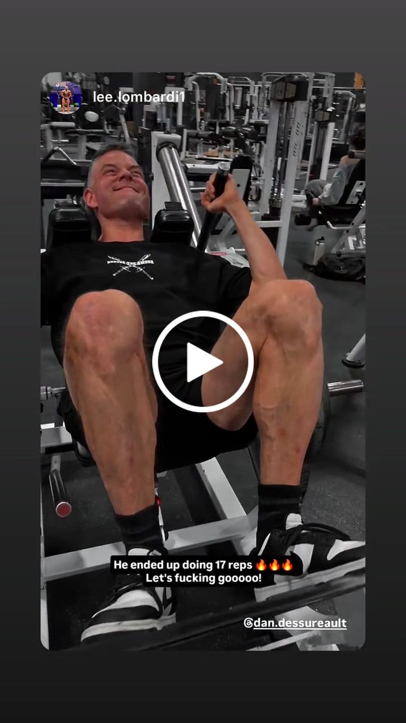Customer video review of The Way of the Sword" Premium Oversized tee