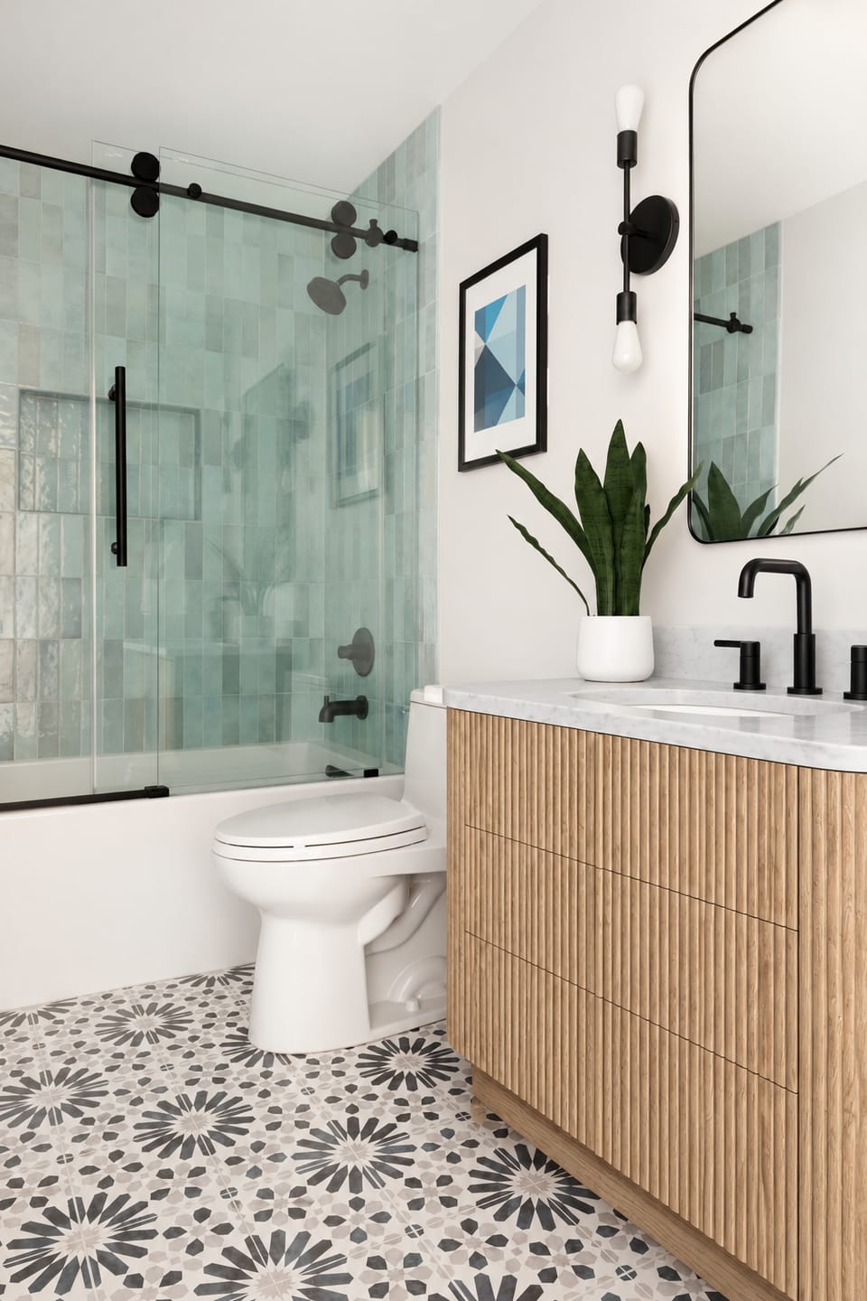 Customer photo review of Ethenra Double Vanity