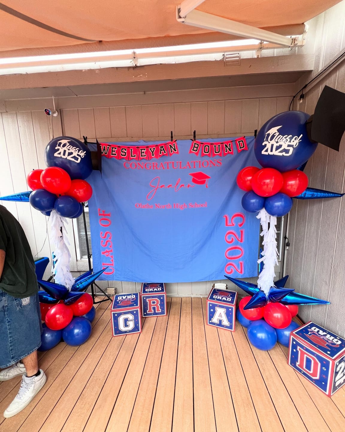 Customer photo review of Royal Blue Gold Graduation Decor Class of 2025 Backdrop Grad Party Banner Personalized PhotoBooth High School College Senior Graduation