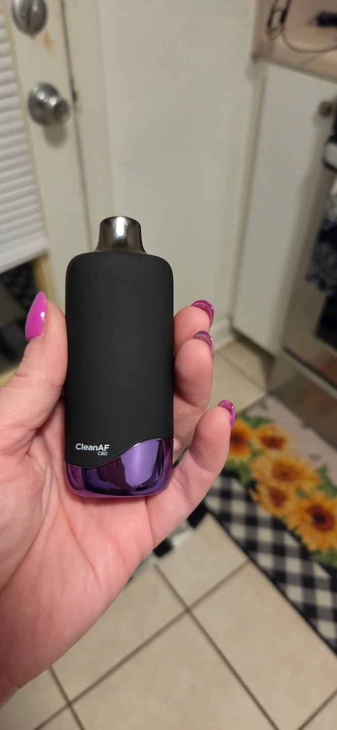 Customer photo review of Unicorn Crush CBD Vape