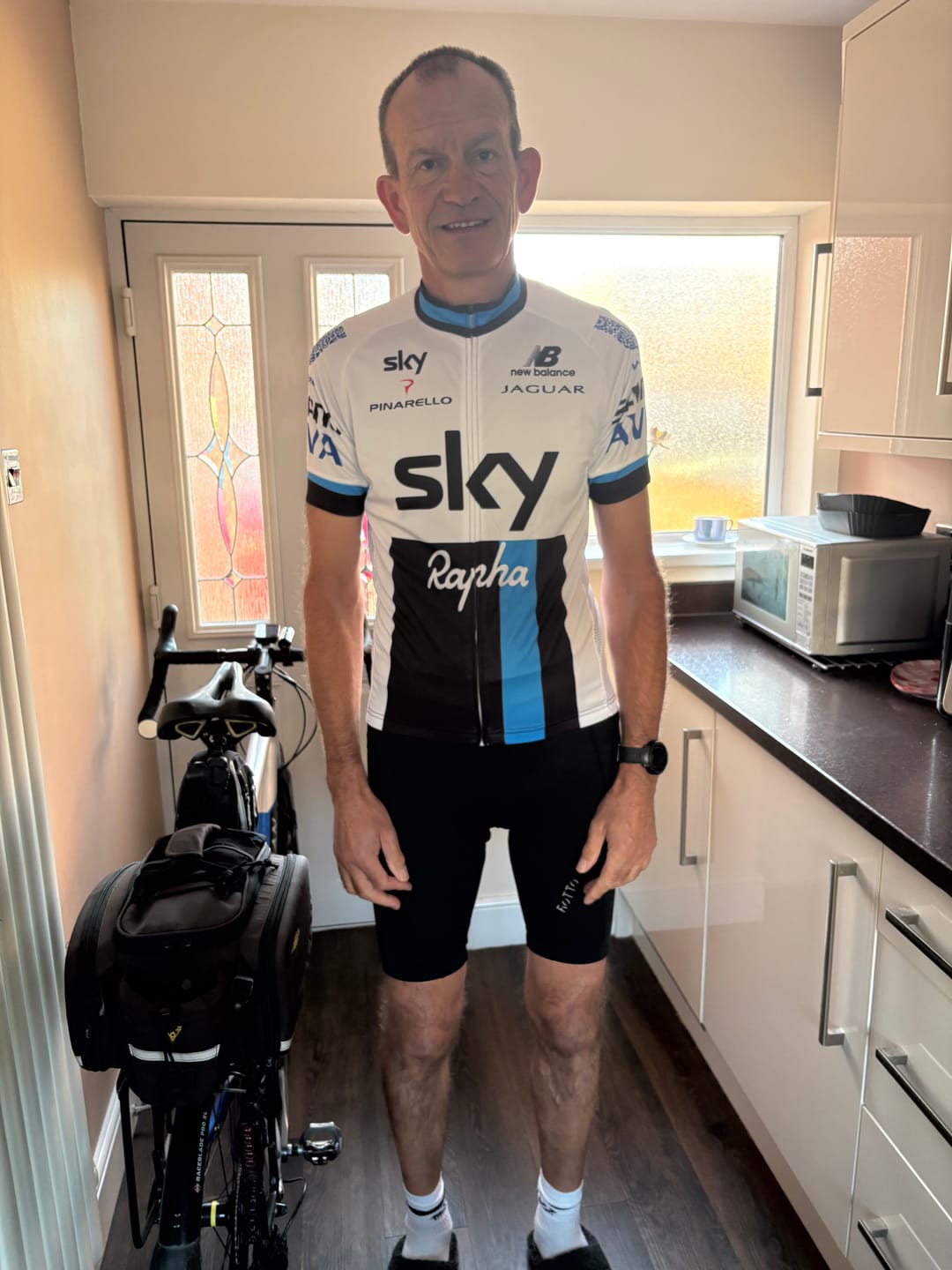 Customer photo review of white sky Retro Short Sleeve Cycling Jersey