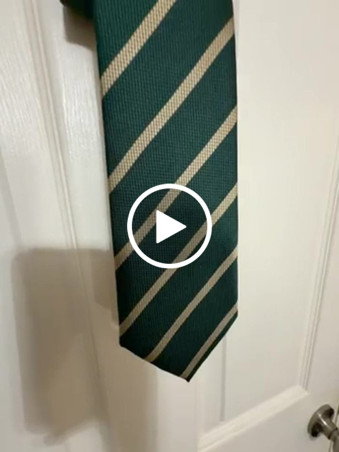 Customer video review of Ties2you Hunter Green Tie Dress Striped Silk Necktie Handkercheif Cufflinks Set