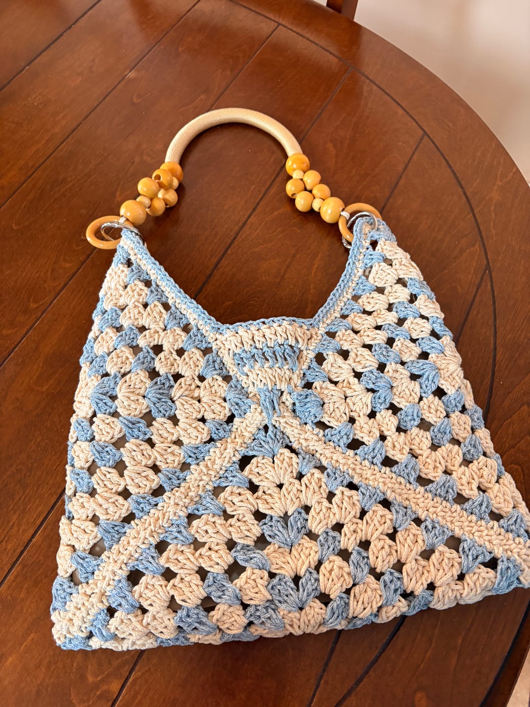 Customer photo review of Sunny Holiday shoulder bag crochet kit