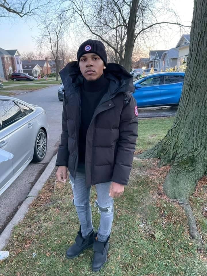 Customer photo review of Canada Goose Wyndham Parka