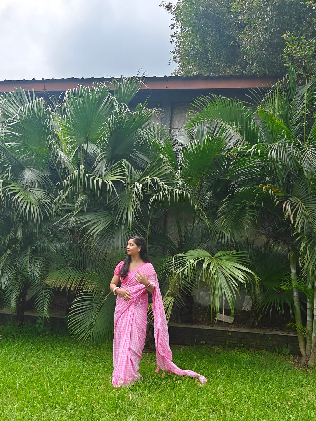 Customer photo review of Gingham Check Pink Mulmul Cotton Saree