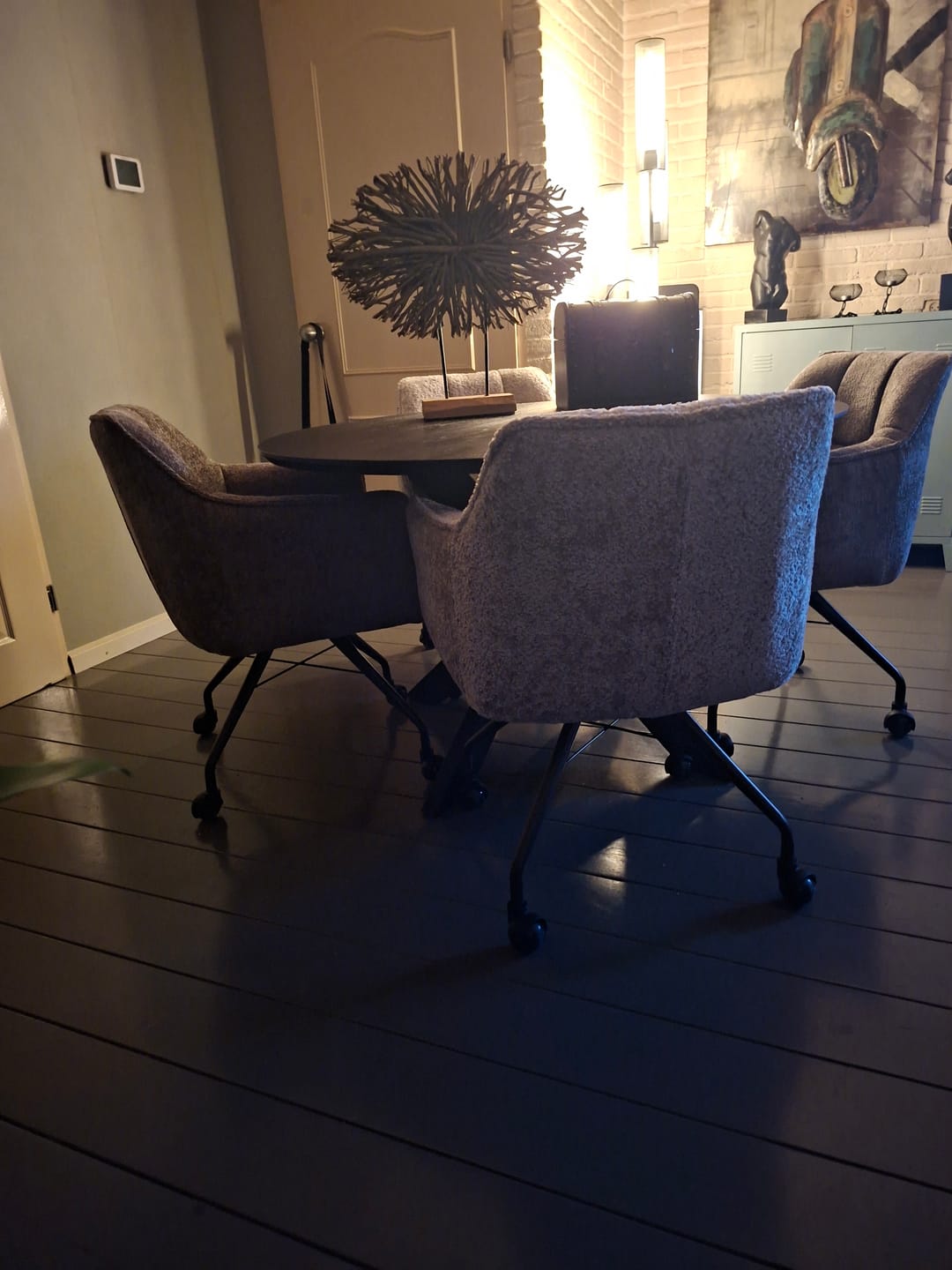 Customer photo review of Armstoel met wielen Raster Lichtbruin (per 2)