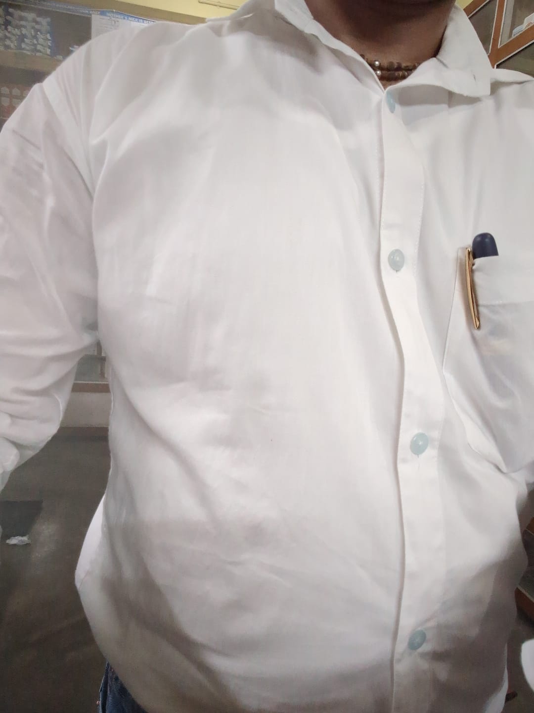 Customer photo review of Delight Cotton Solid Regular Fit White Trending Formal Shirt for Men
