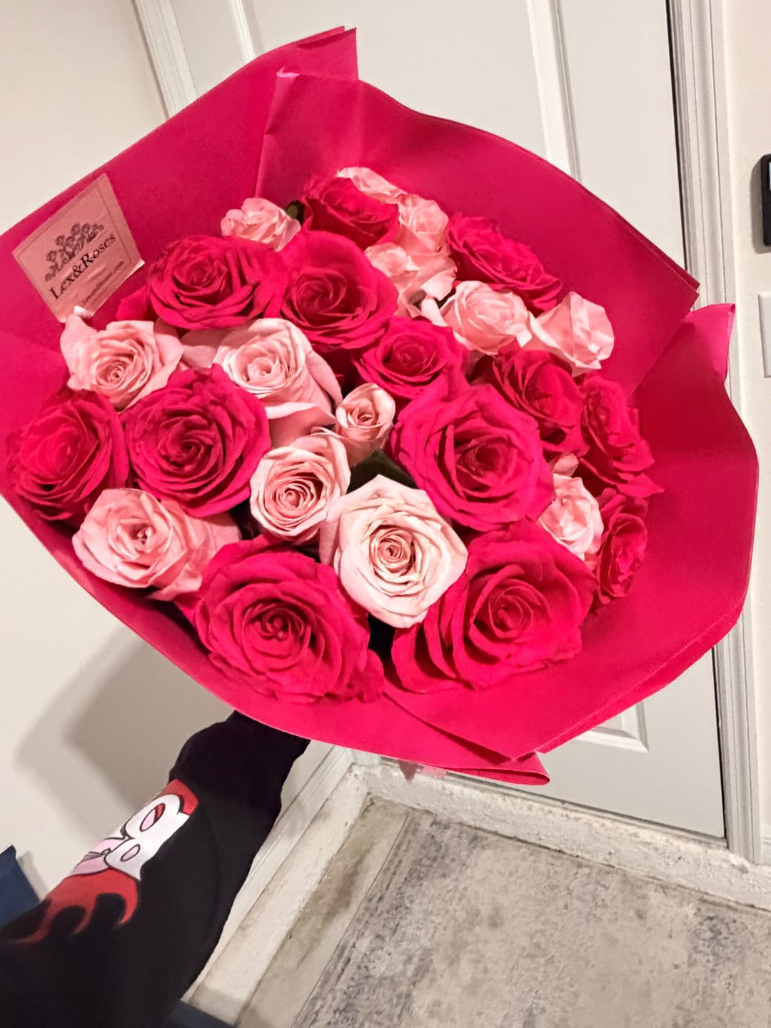 Customer photo review of Pink & Hot Pink Rose Bouquet