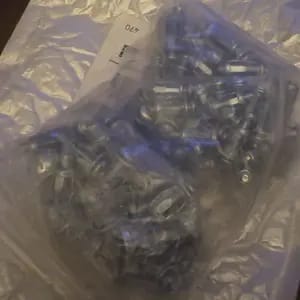 Customer photo review of Fissaggio Resistente Rivetti a Dado in Acciaio Zincato