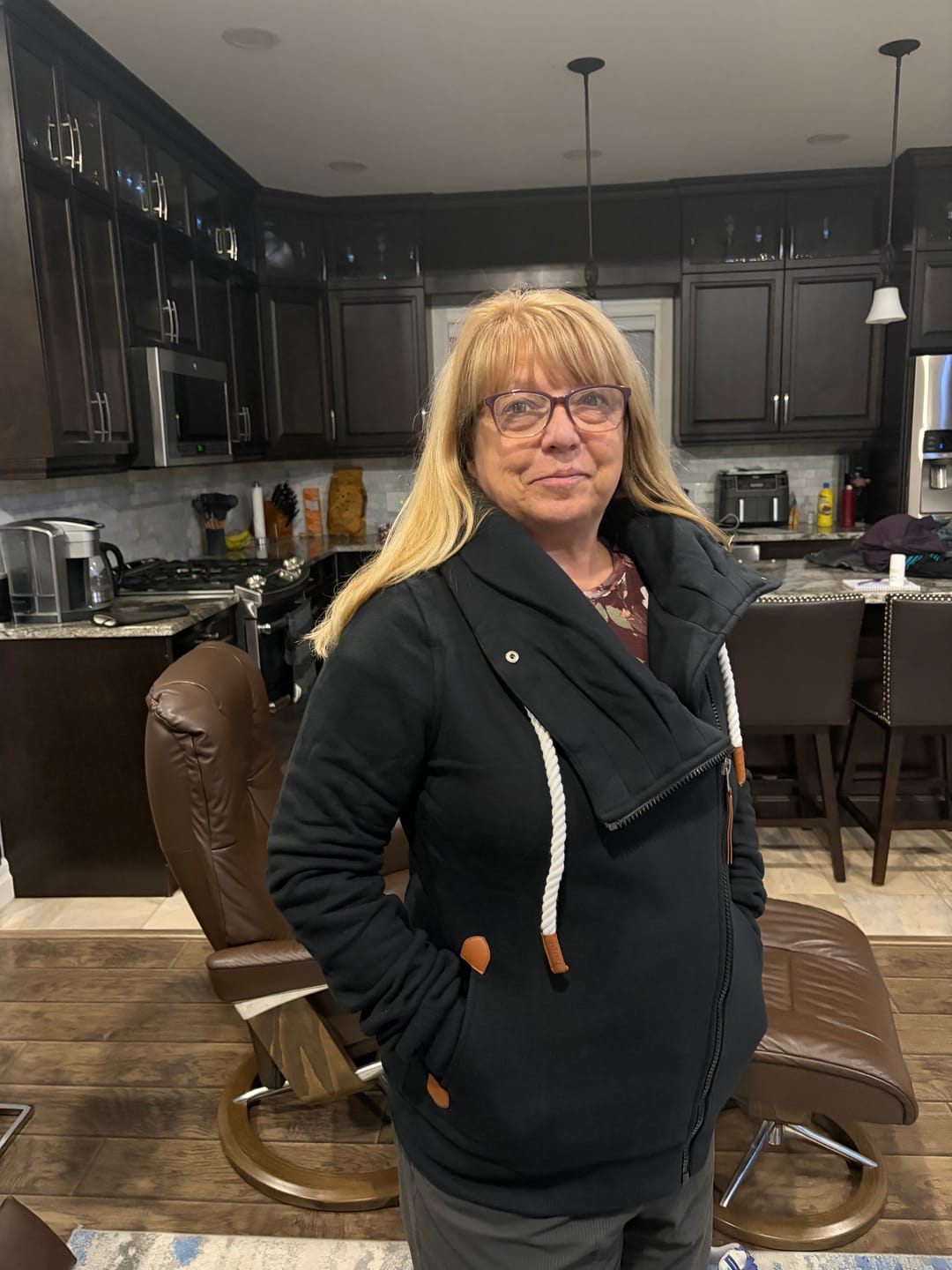 Customer photo review of Hestia Black Full-Zip Sweatshirt