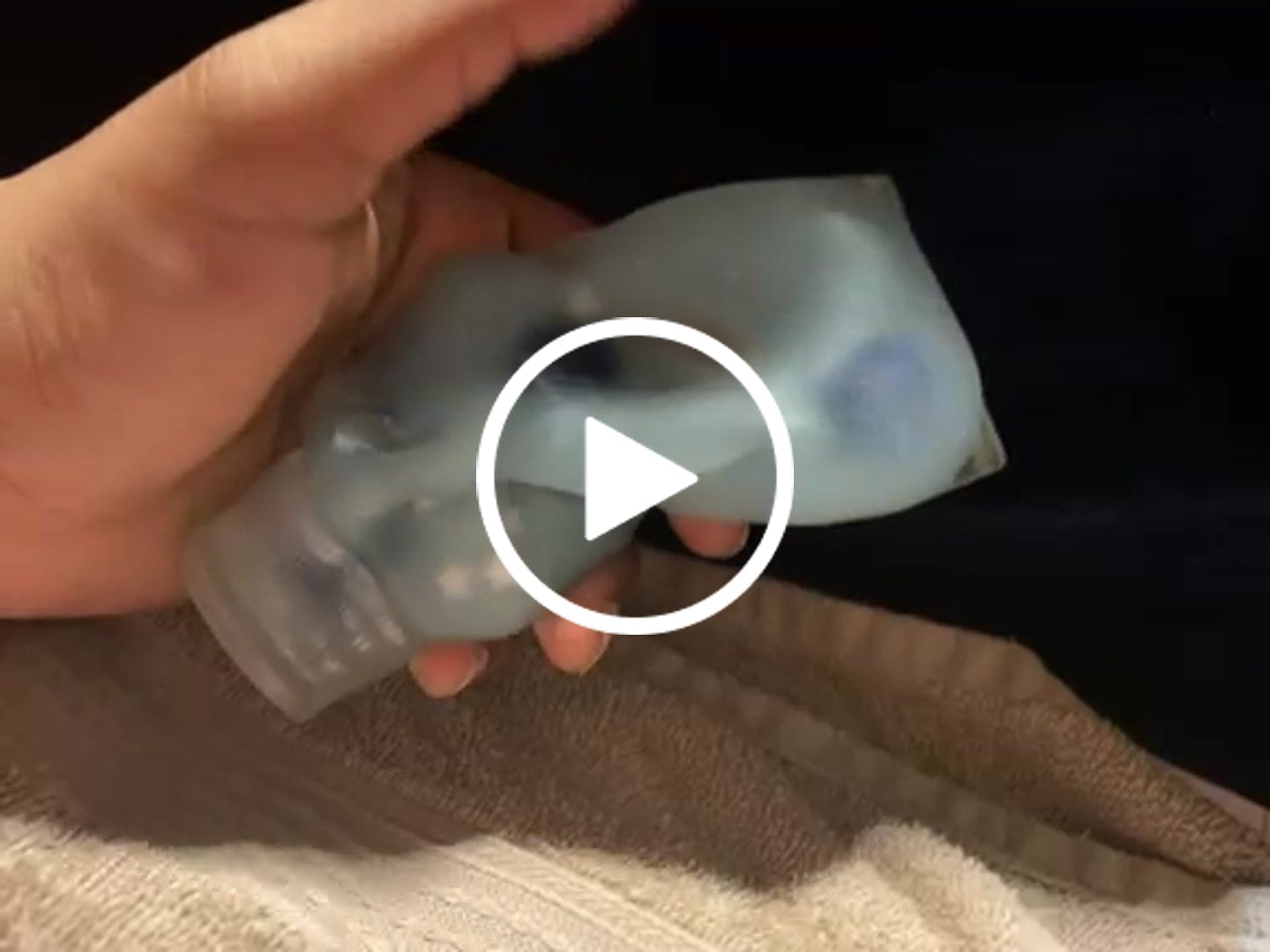Customer video review of Chiboki Jelly Sensory Squeeze Tube