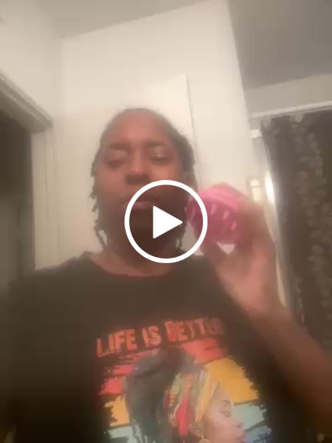 Customer video review of Scalp Massager