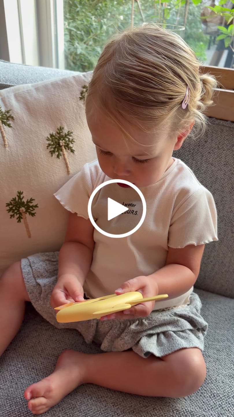 Customer video review of DEPLAY Praatkaarten - Leer je eerste Nederlandse én Engelse woordjes! (1.5 - 5 jaar)