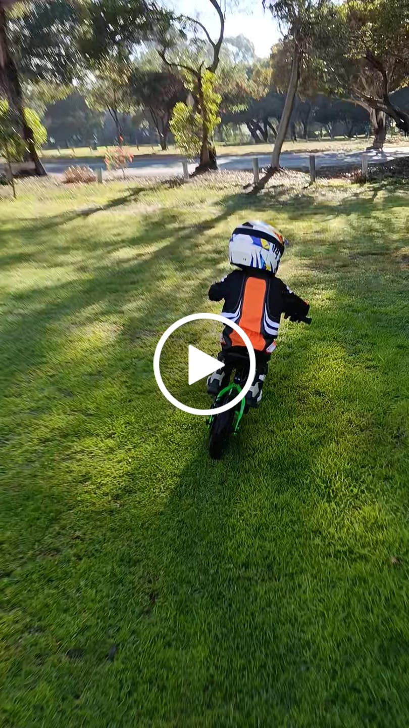 Customer video review of 24V charger for TAKANI electric balance bike TK1224 & TK1224-RS