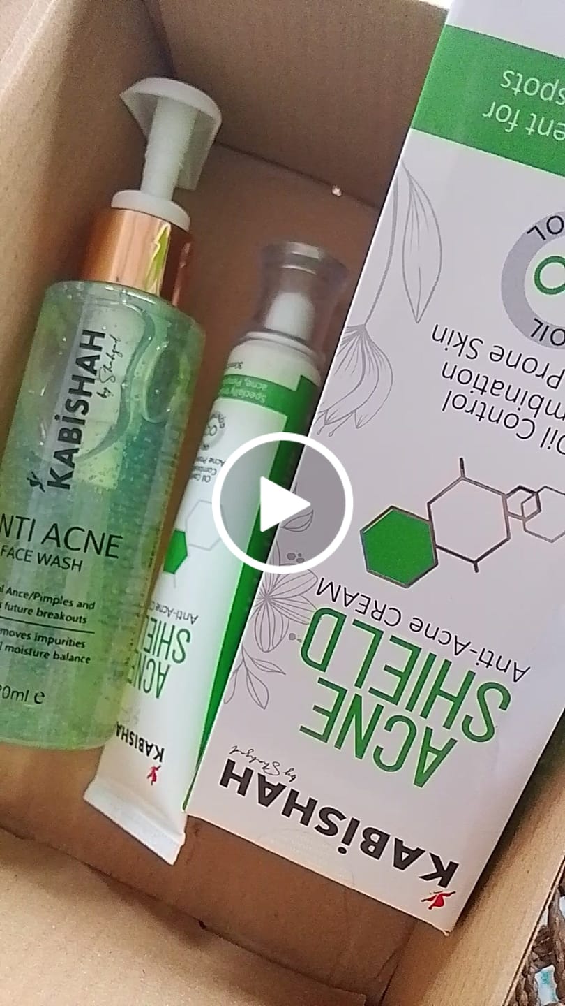 Customer video review of Anti Acne Bundle