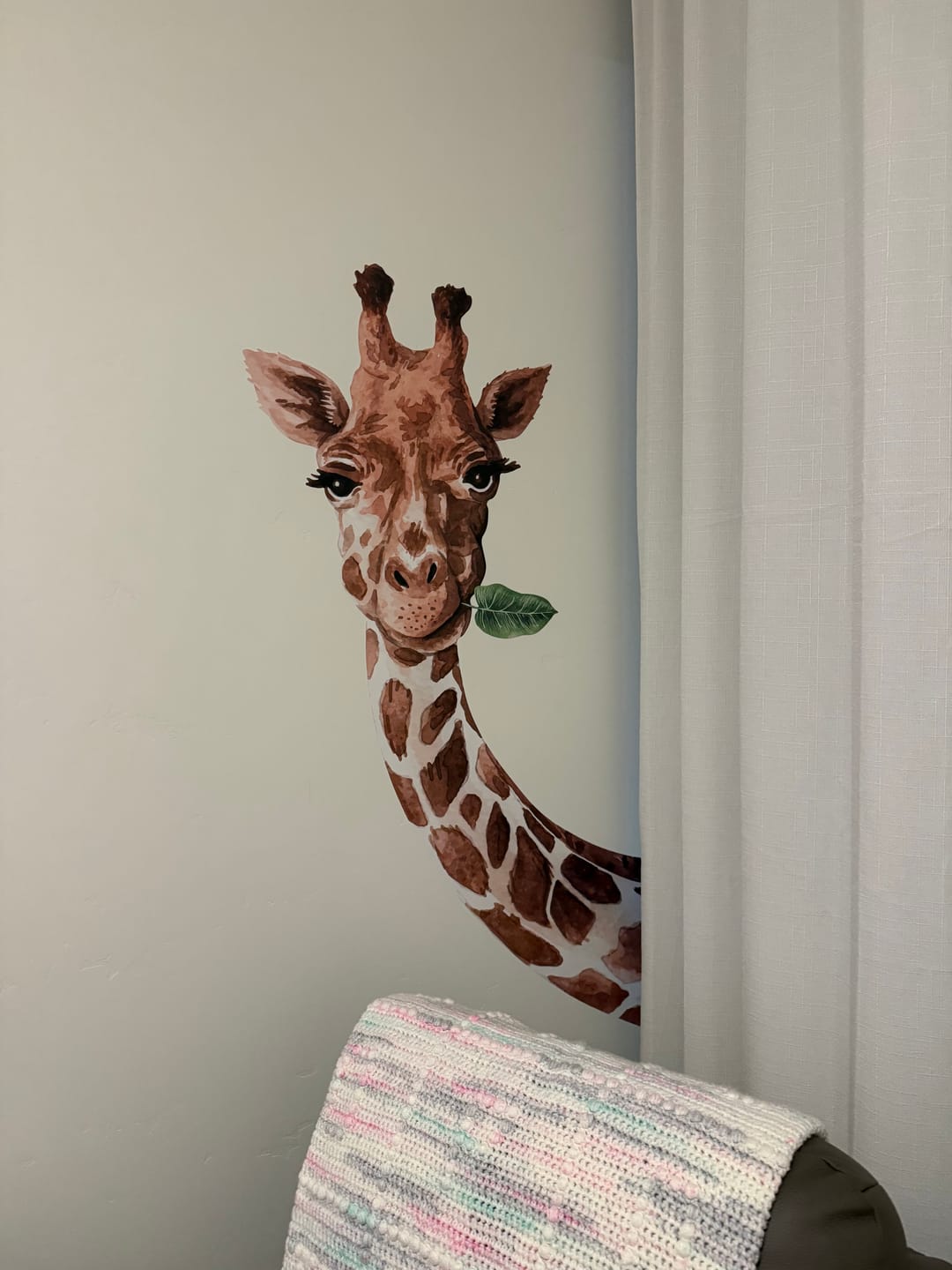 Customer photo review of Peeking Giraffe