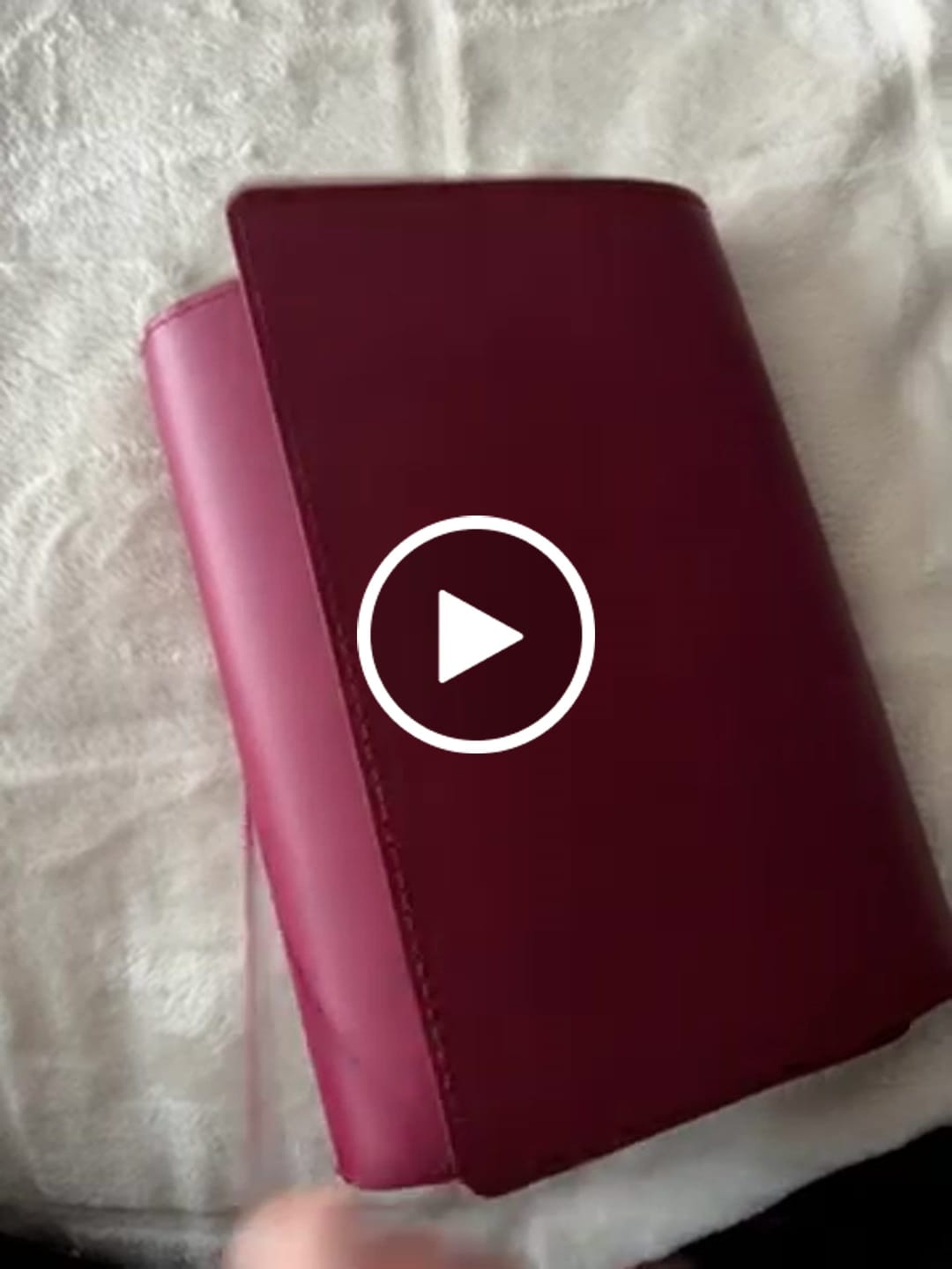 Customer video review of Refillable Folio in Salty Plum
