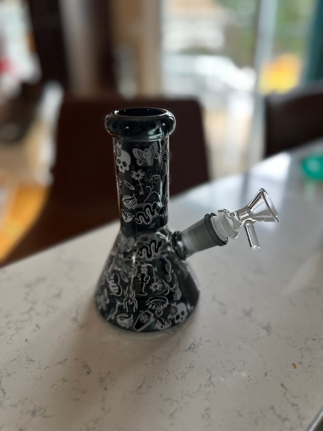 Customer photo review of GOTH BONG 6"
