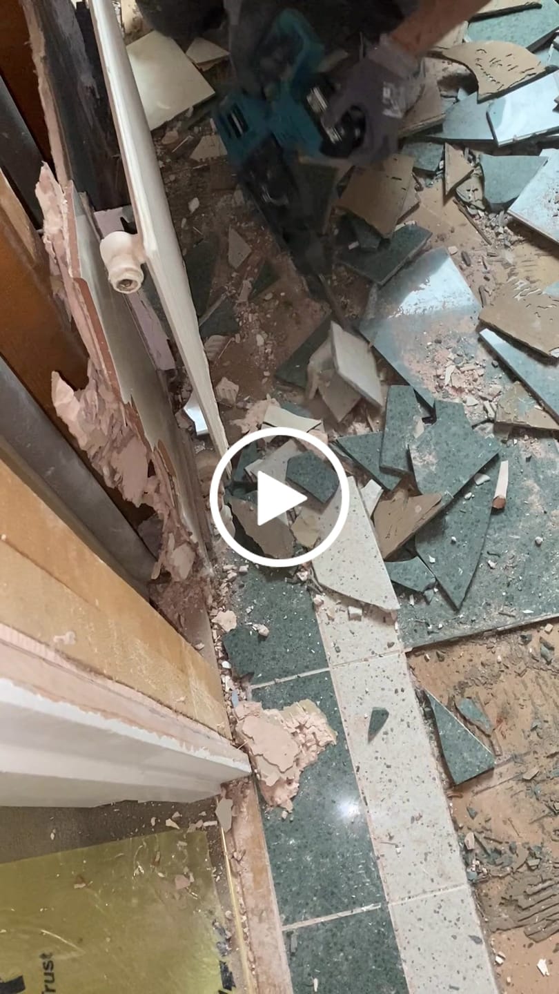 Customer video review of YOFIDRA 125mm Brushless Angle Grinder & 26mm Multifunctional Hammer Drill Kit - Compatible with Makita 18V Batteries