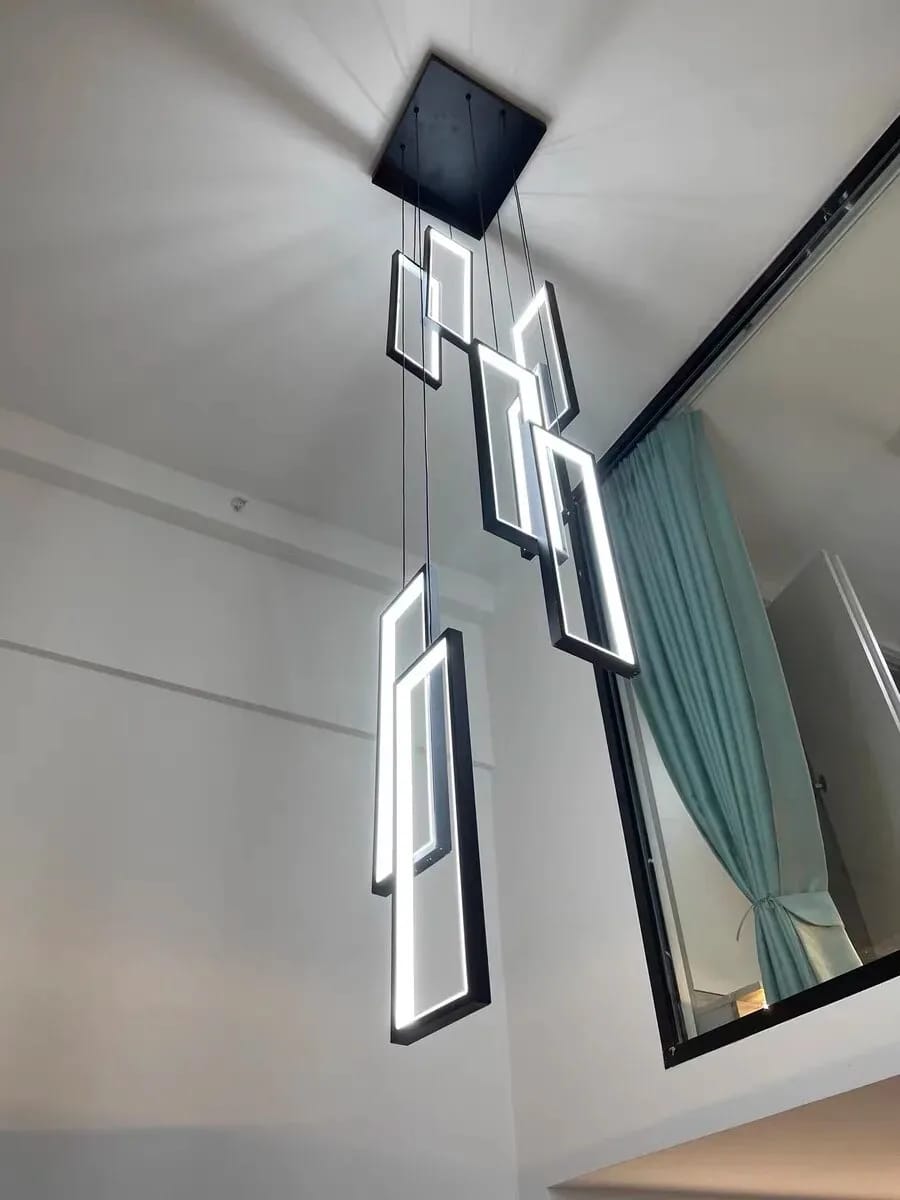 Customer photo review of Black Acrylic Chandelier for Stairwell, Integrated LED, 150–200 cm