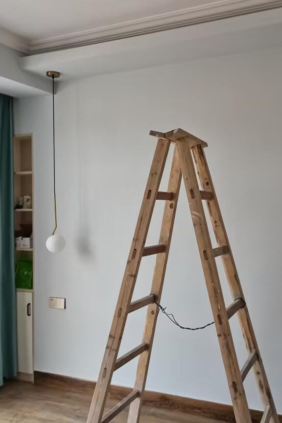 Customer photo review of Globe Pendant Light, White Glass, Brass or Black Stem, 20 cm