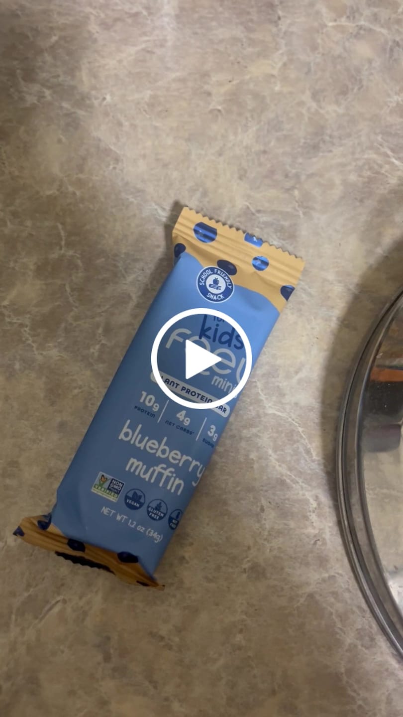 Customer video review of Blueberry Muffin - 12 Pack
