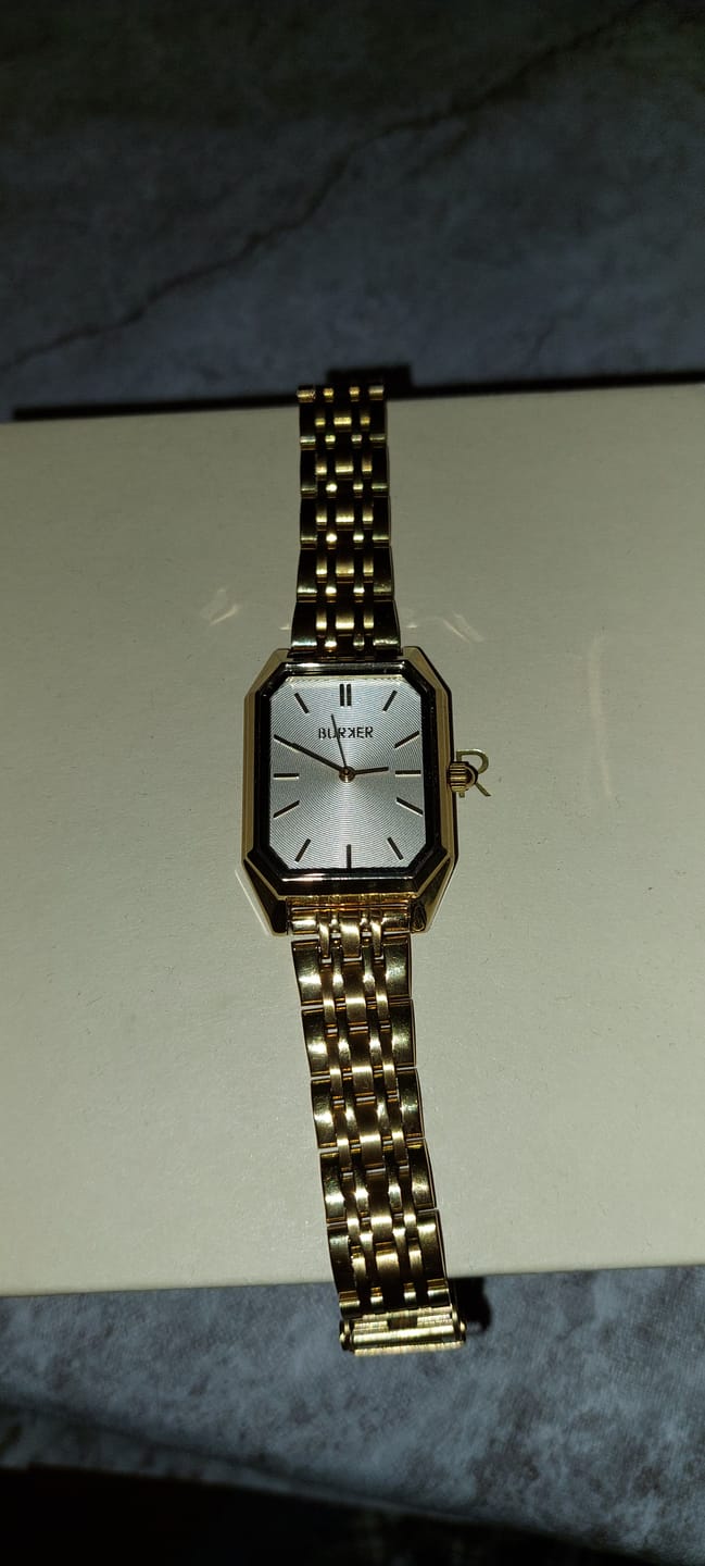 Customer photo review of Isabell Gold