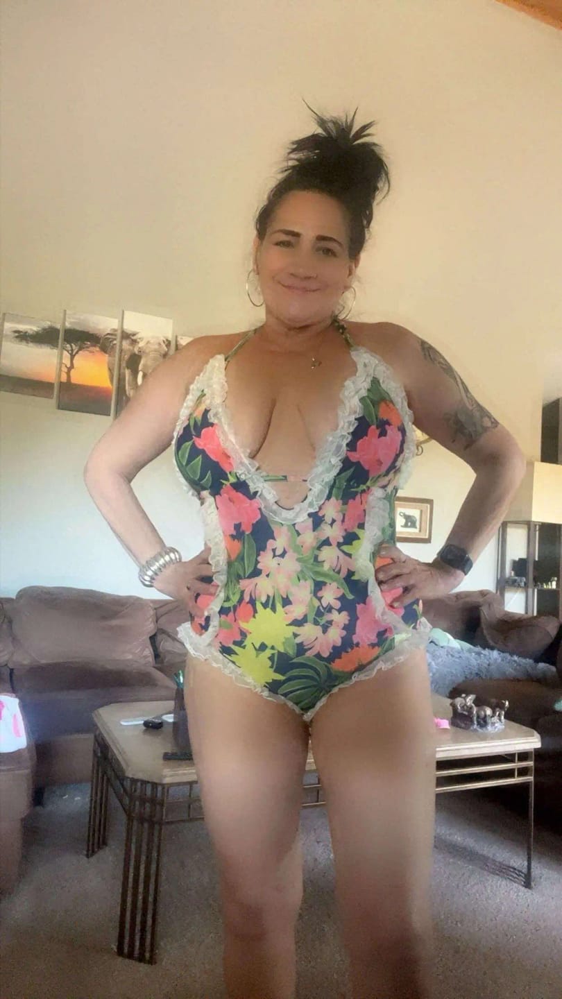 Customer photo review of Emoswim - Womens One Piece Halter V-Neck Printing Lace Adjustable Back Straps Sexy Swimsuit