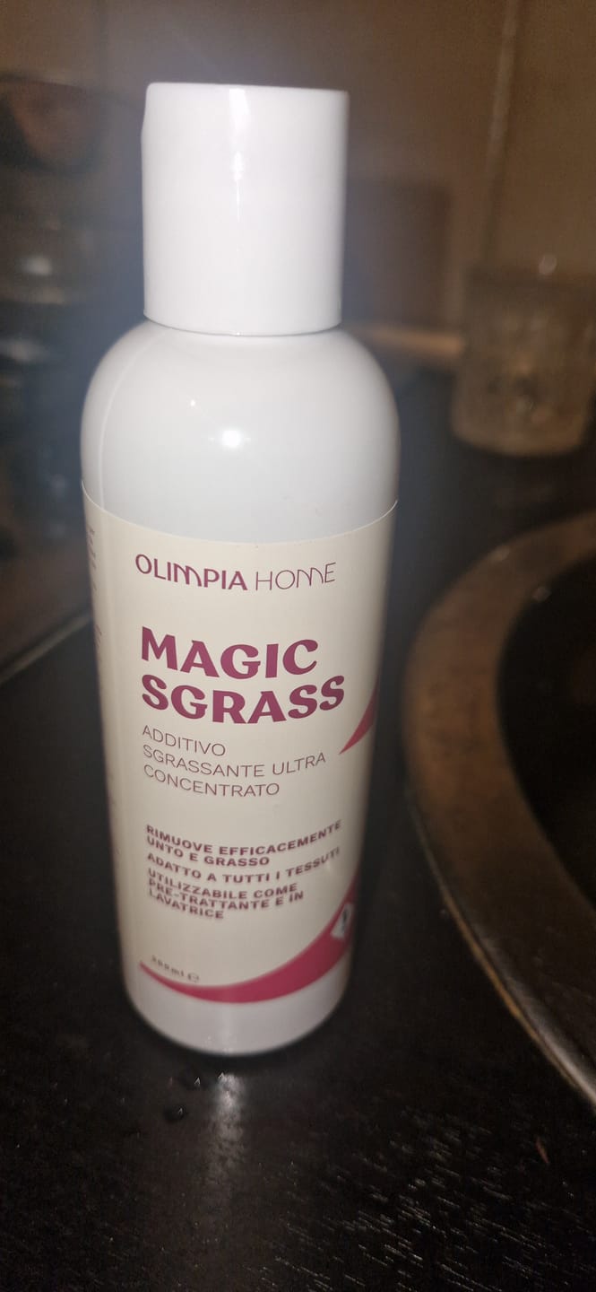 Customer photo review of Magic Sgrass Bucato - Additivo Sgrassante Ultraconcentrato Ml.200