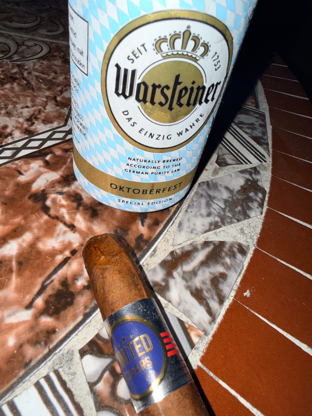 Customer photo review of Core Subscription Luxury Cigars Monthly