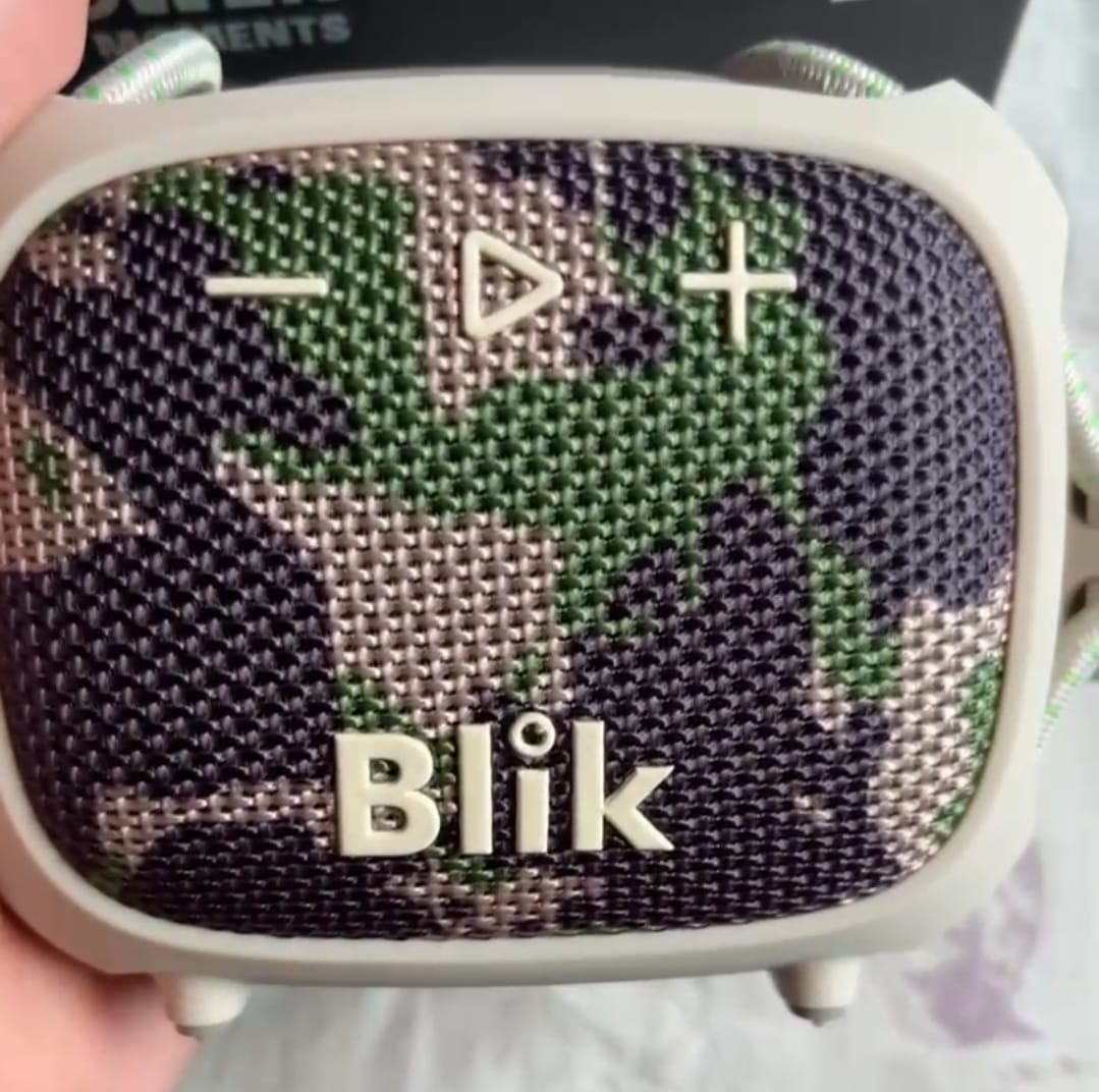 Customer photo review of Parlante Bluetooth Blik Rider 8W IPX7 5H Clip color Militar