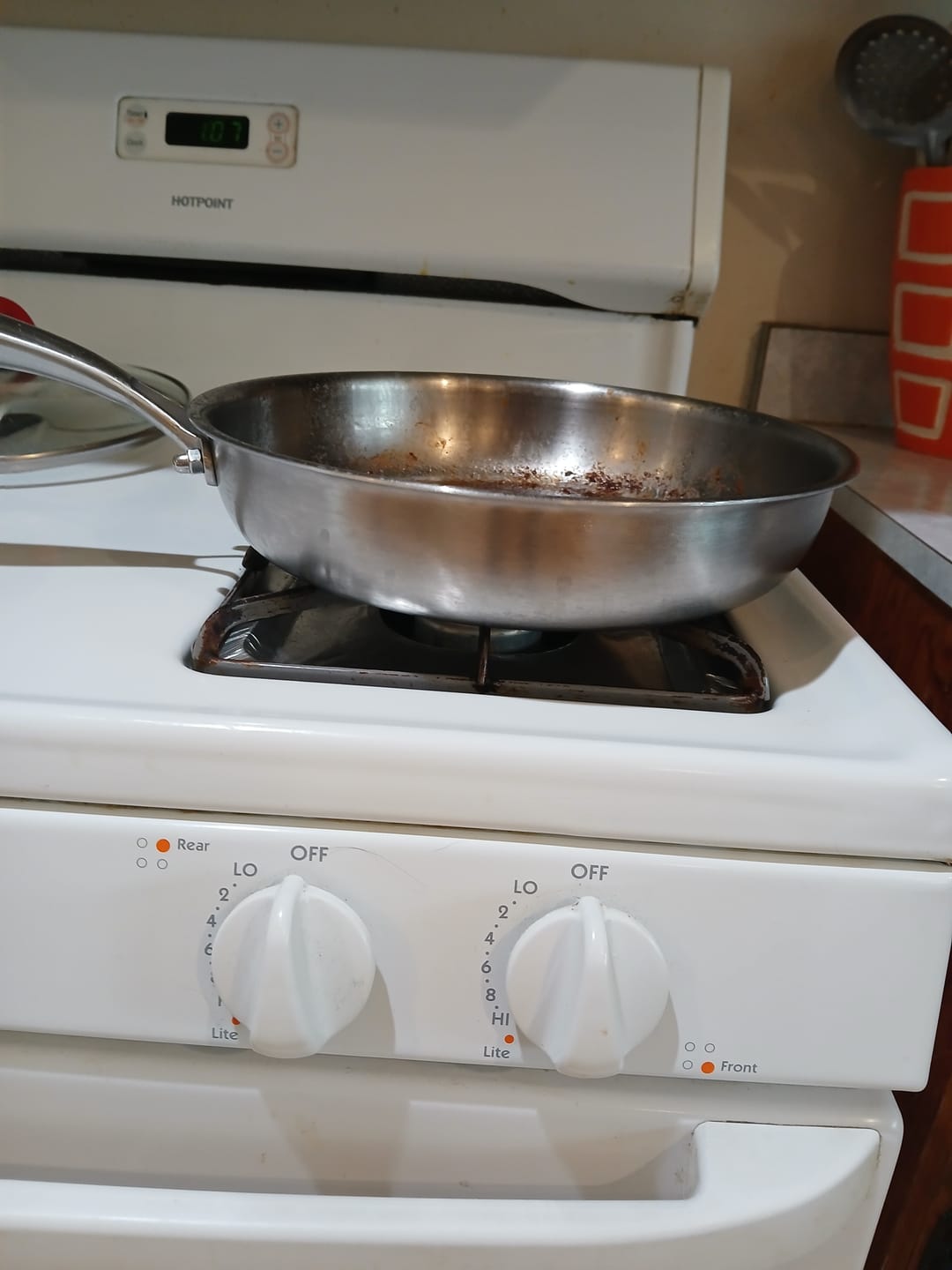 Customer photo review of Hand-Hammered Titanium Pan