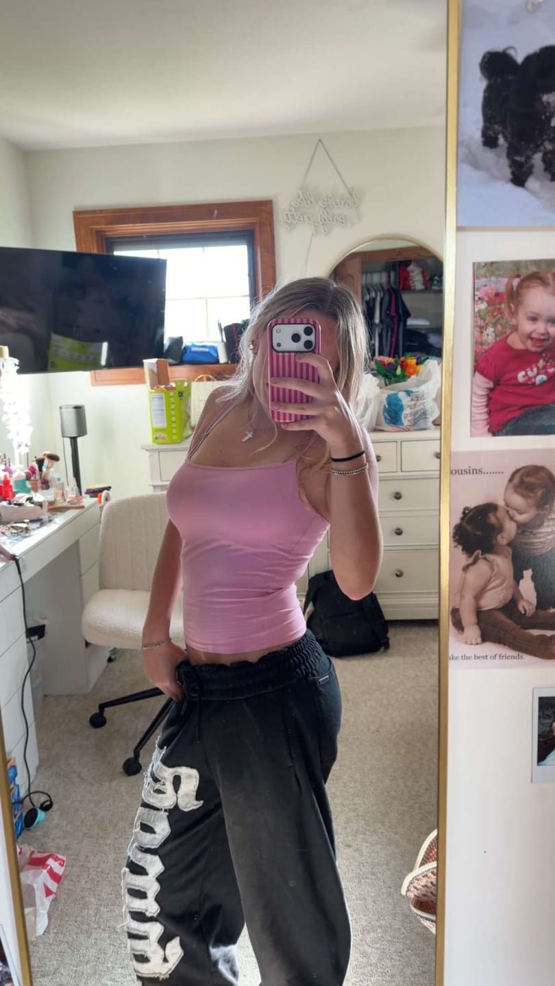 Customer photo review of 2127 - Big Patch Sweats