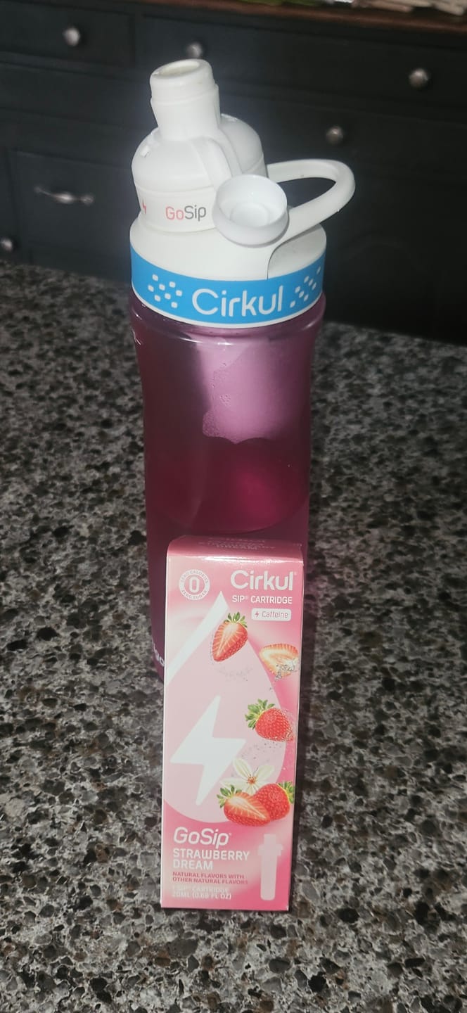 Customer photo review of GoSip Strawberry Dream