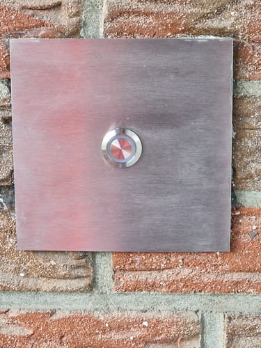 Customer photo review of Türklingel Bochum 12 × 12 cm – V2A-Edelstahl, LED, ohne Gravur
