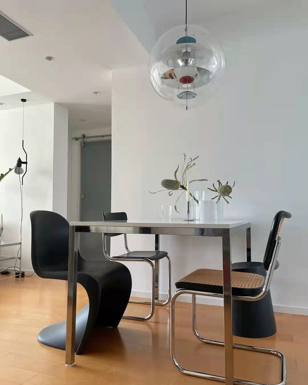Customer photo review of Clear Acrylic Sphere Pendant Light, 40 cm, Metal Shelves