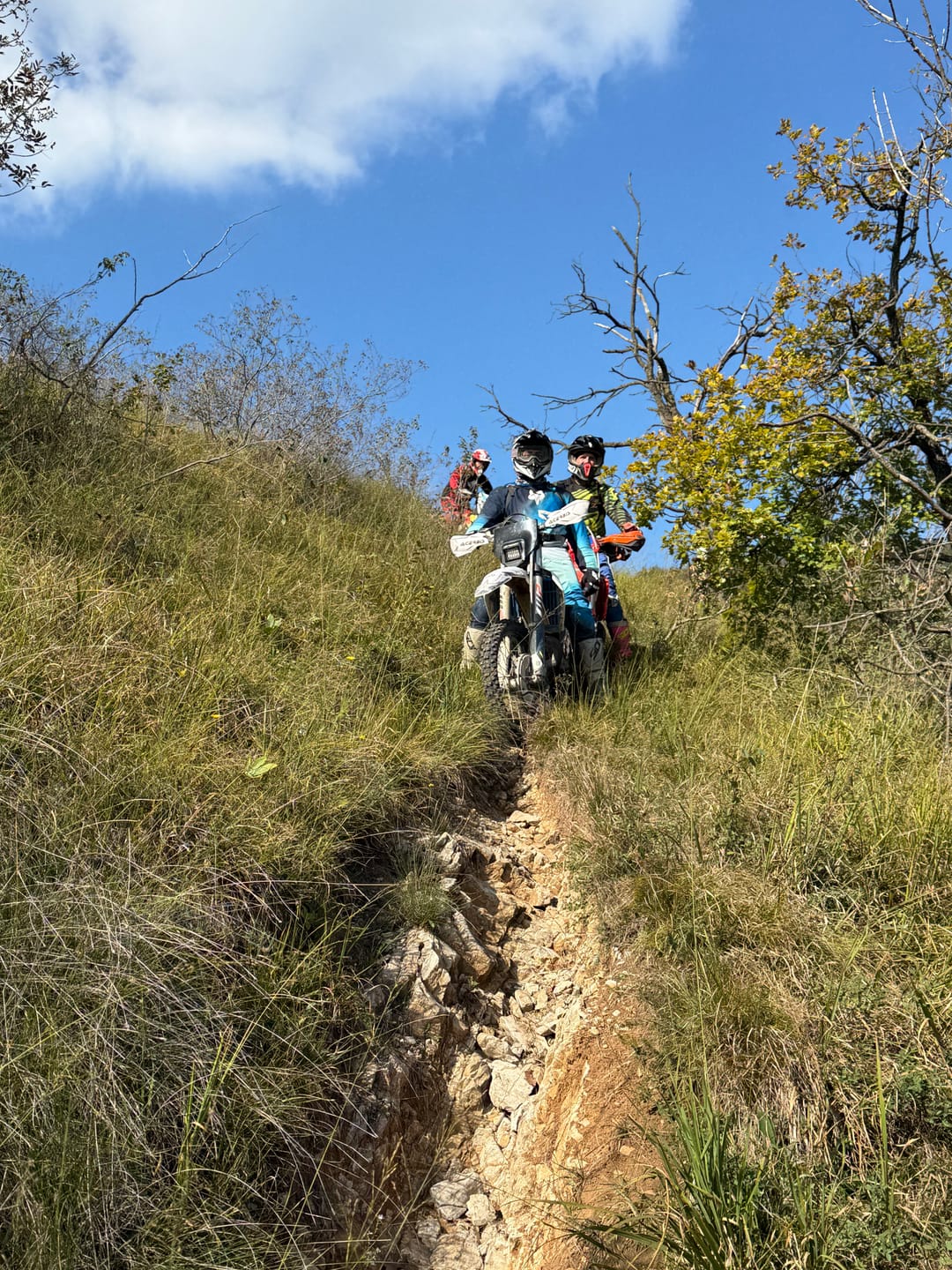 Customer photo review of Moto Hydro 12L Hydration Pack